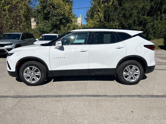 2022 Chevrolet Blazer 2LT photo 2