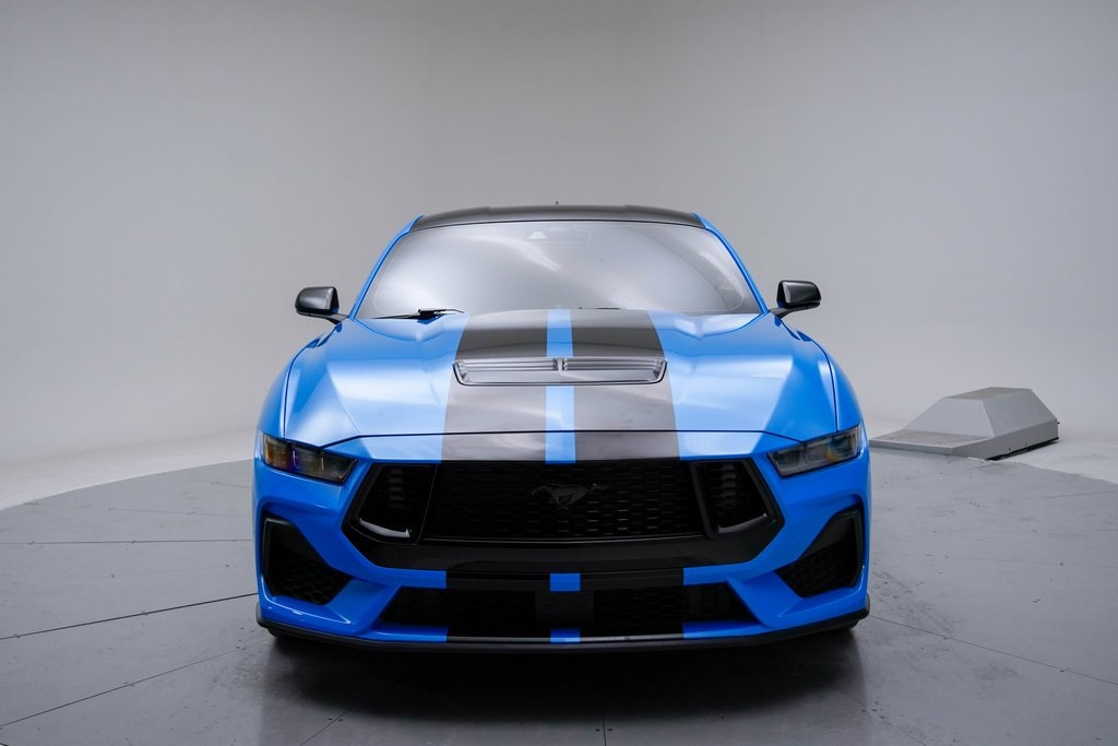 2024 Ford Mustang GT photo 4