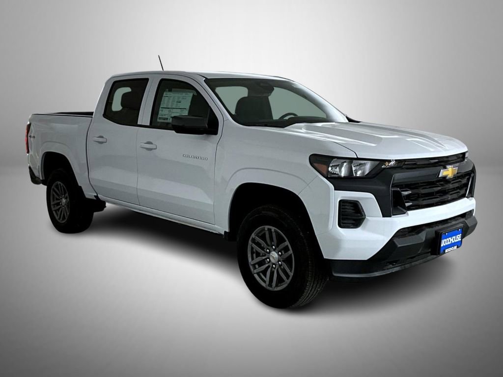 2025 Chevrolet Colorado Work Truck LT photo 3