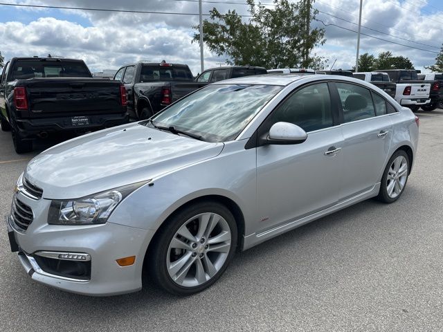 Used 2015 Chevrolet Cruze LTZ with VIN 1G1PG5SB0F7232158 for sale in Peoria, IL