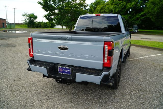 2025 Ford F-250 Lariat photo 9