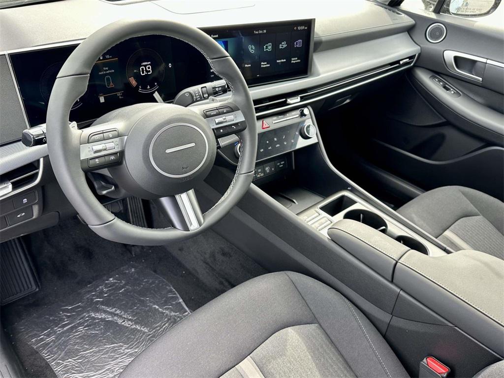 2026 Hyundai Sonata SEL Sport photo 2