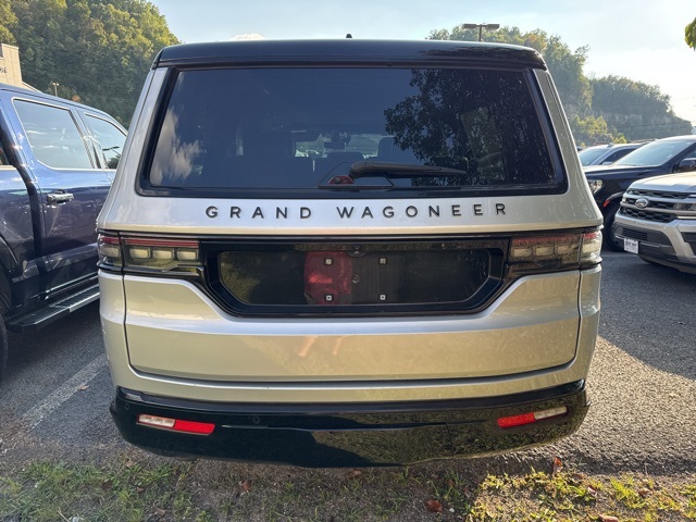 2024 Jeep Grand Wagoneer L II photo 5