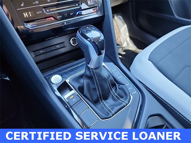 2025 Volkswagen Taos SE photo 19