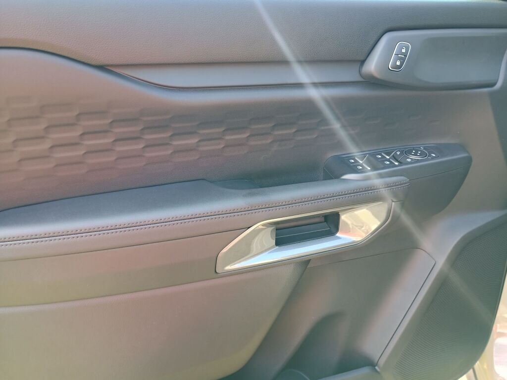 2025 Ford Ranger XLT photo 10