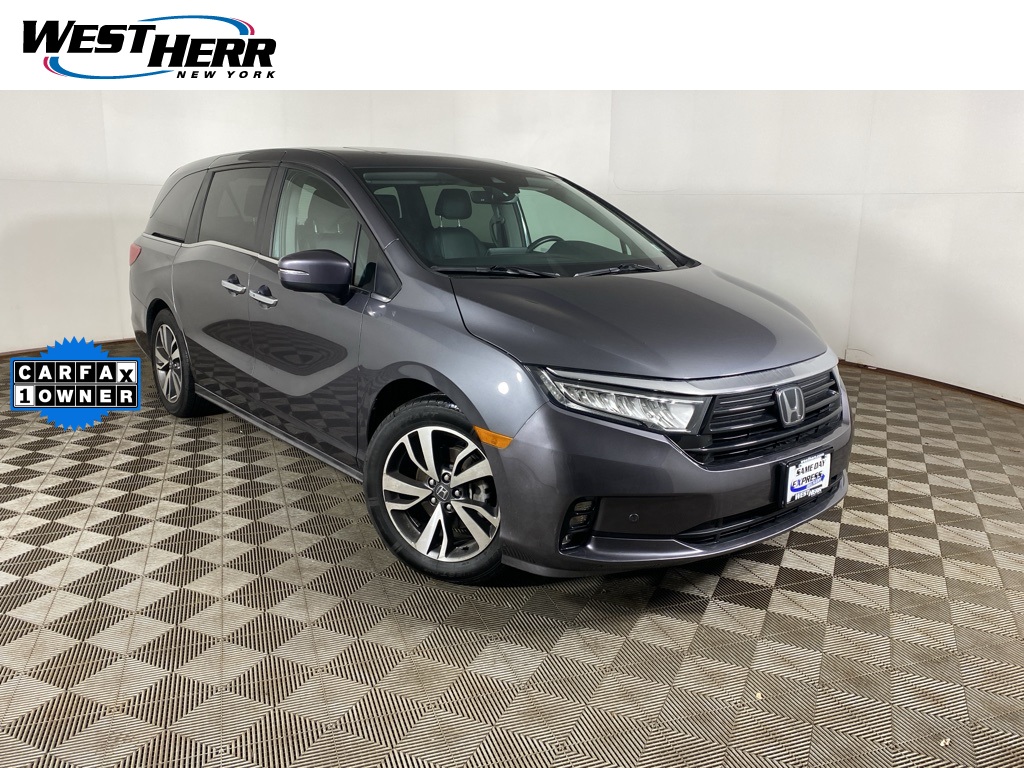 2023 Honda Odyssey Touring's photo