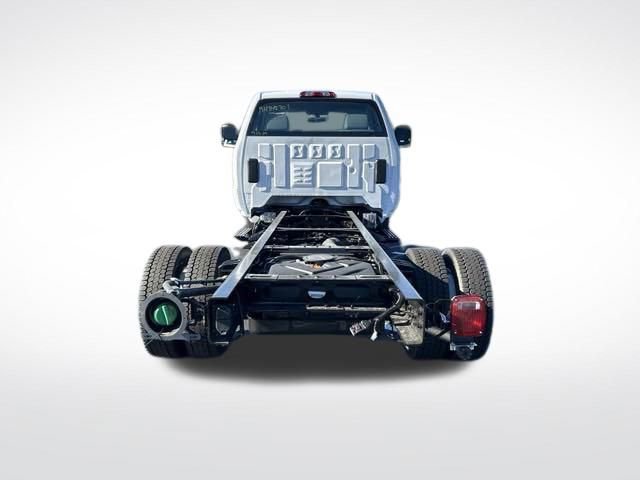 2024 Chevrolet Silverado 5500HD Work Truck photo 4