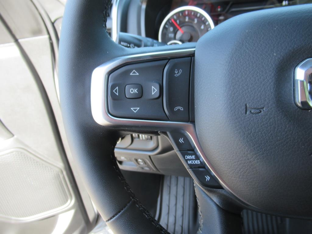 2025 Ram 1500 Big Horn Lone Star photo 17
