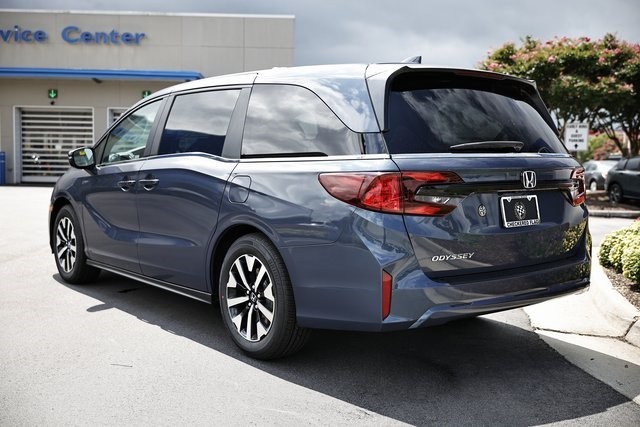 2026 Honda Odyssey EX-L photo 7