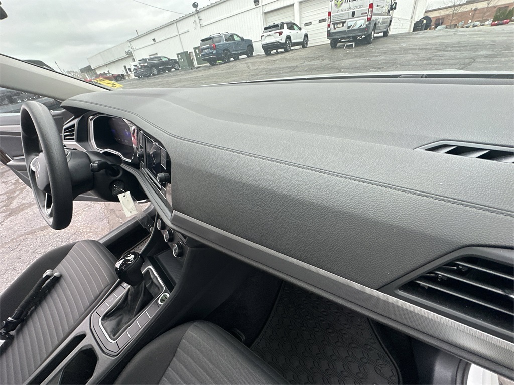 2022 VOLKSWAGEN JETTA - Image 21