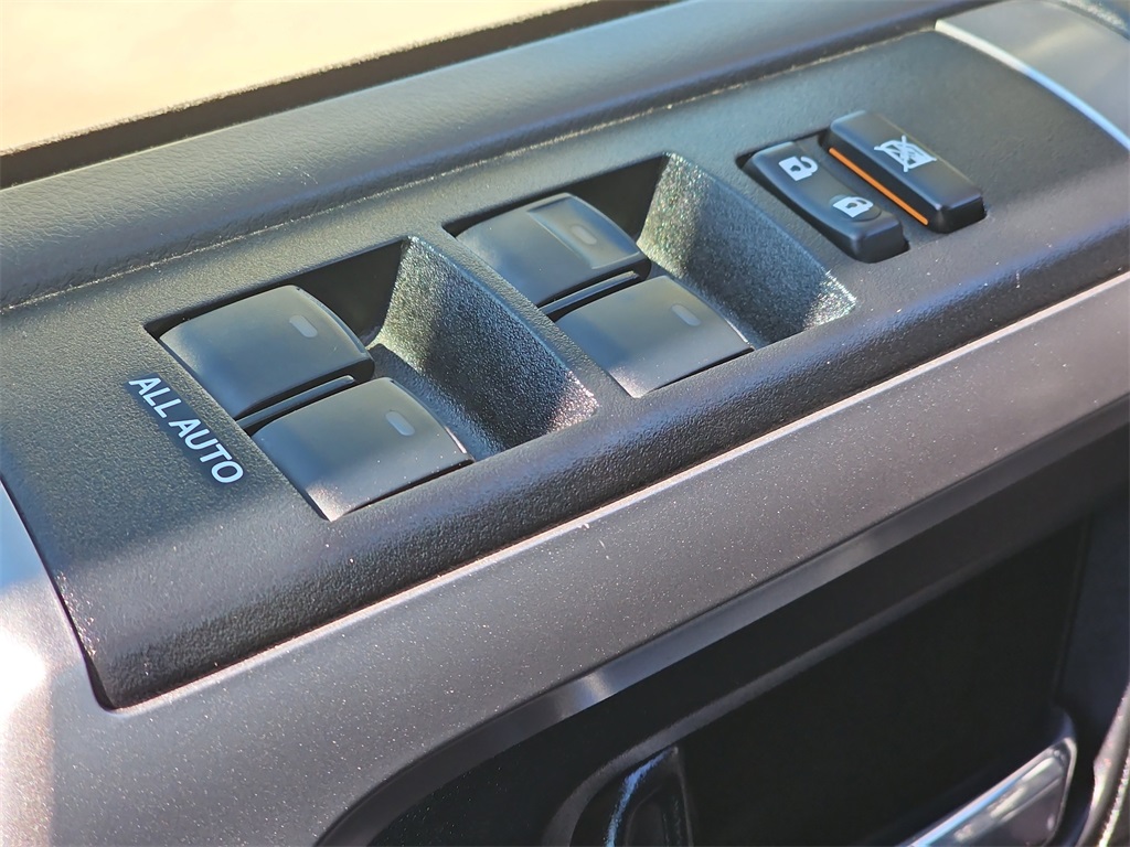 2024 Toyota 4Runner SR5 Premium photo 27