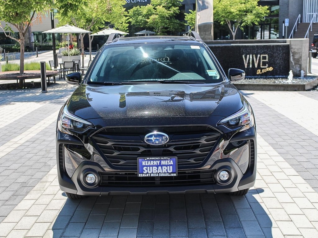 2025 Subaru Outback Onyx Edition photo 2