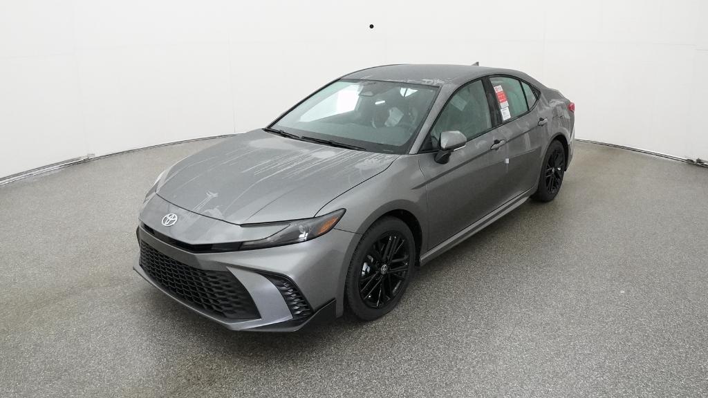 2026 Toyota Camry SE's photo
