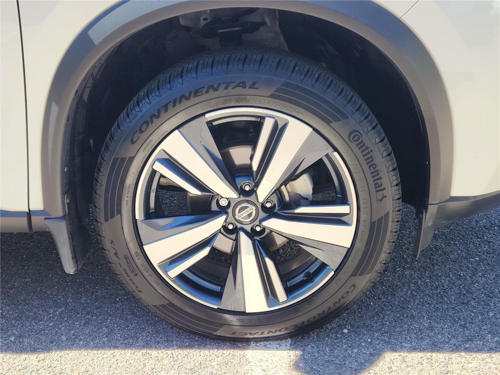 2021 Nissan Rogue SL photo 16