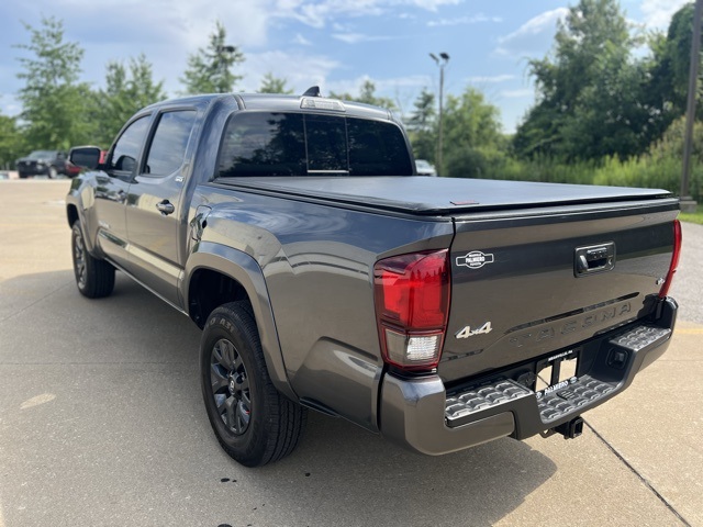 2023 Toyota Tacoma SR5 photo 3