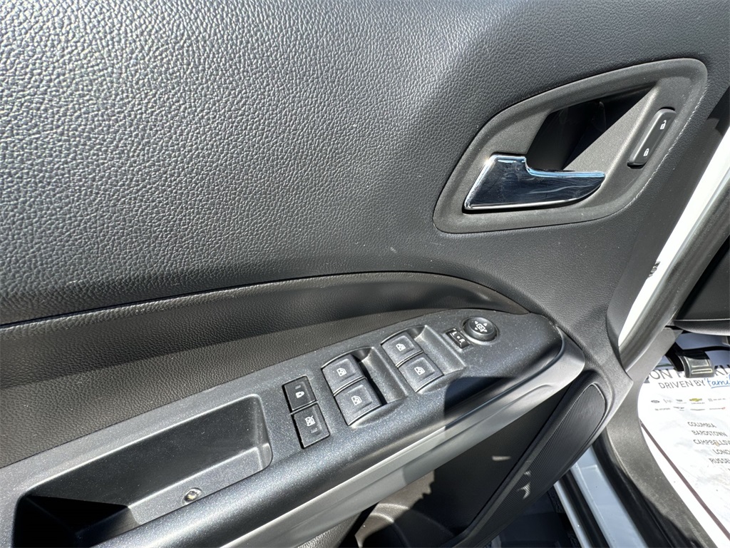 2022 Chevrolet Colorado LT photo 13