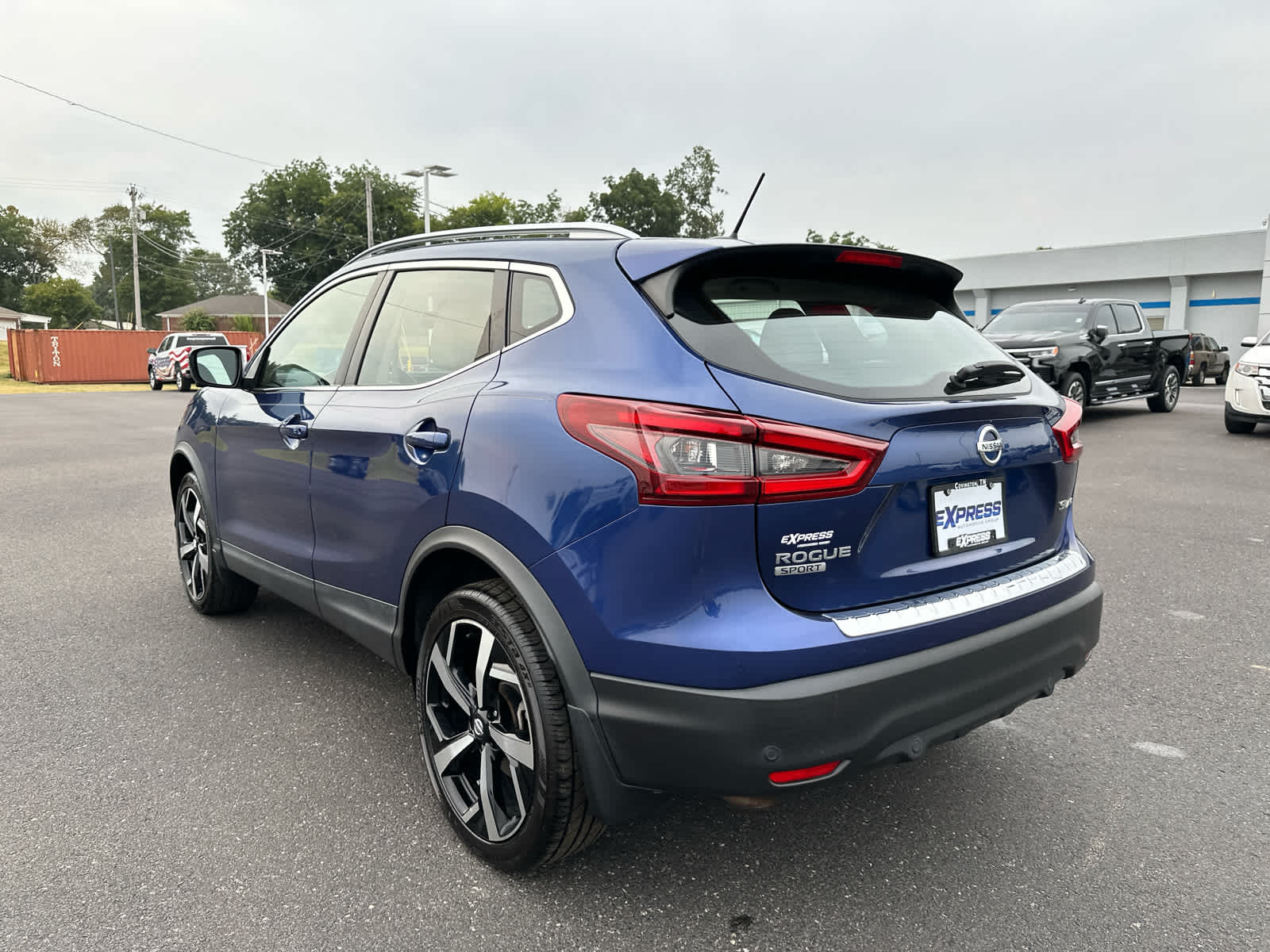 2020 Nissan Rogue Sport SL photo 5