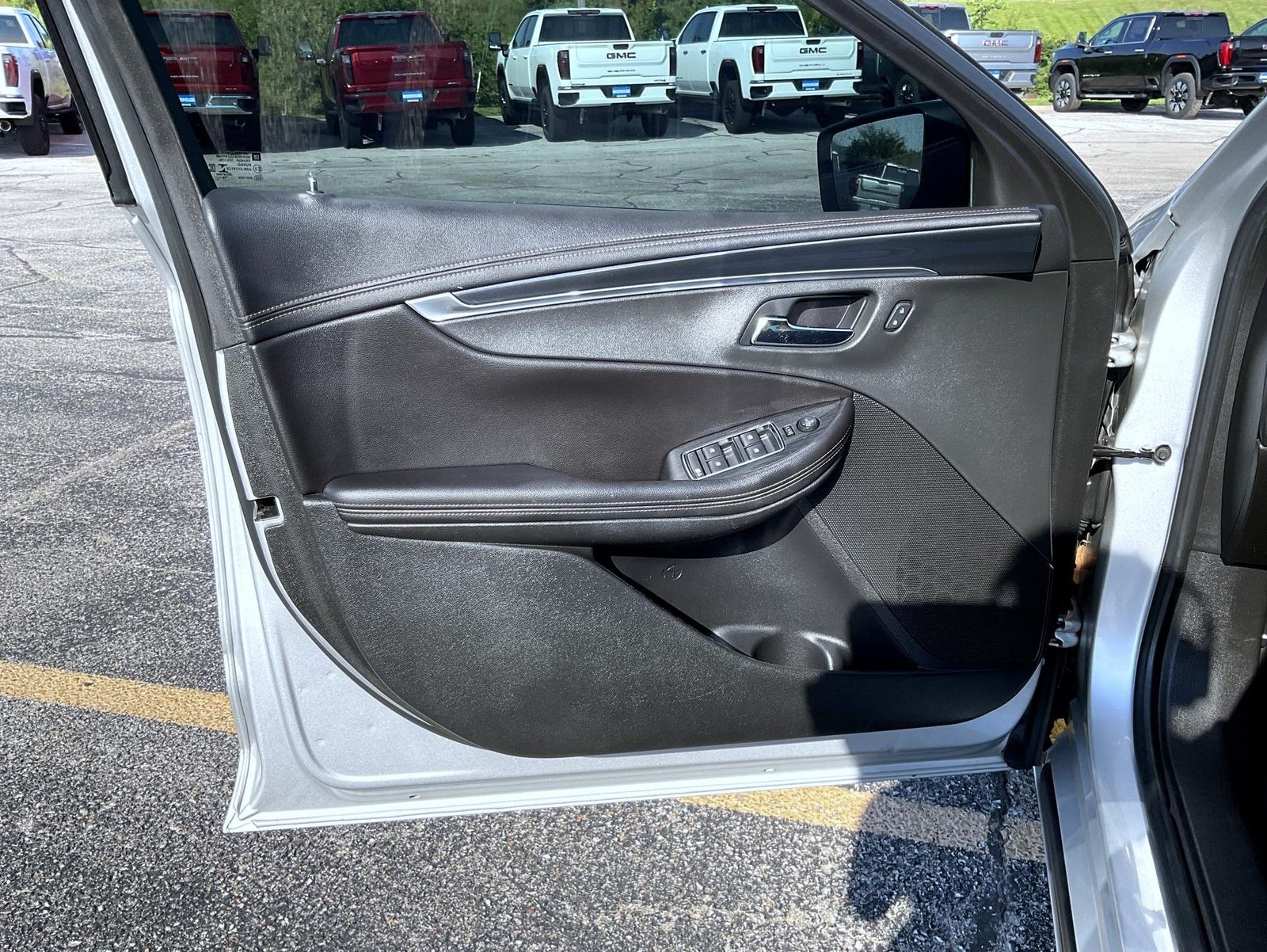 2019 Chevrolet Impala 1LT photo 9