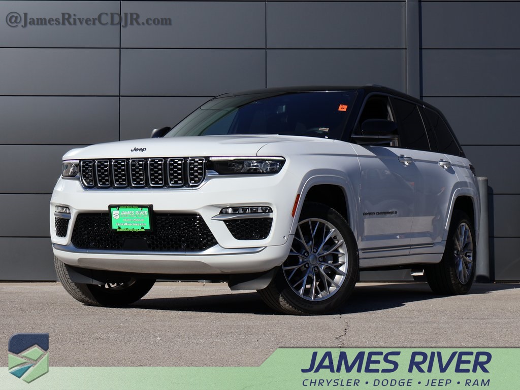 2022 Jeep Grand Cherokee Summit's photo