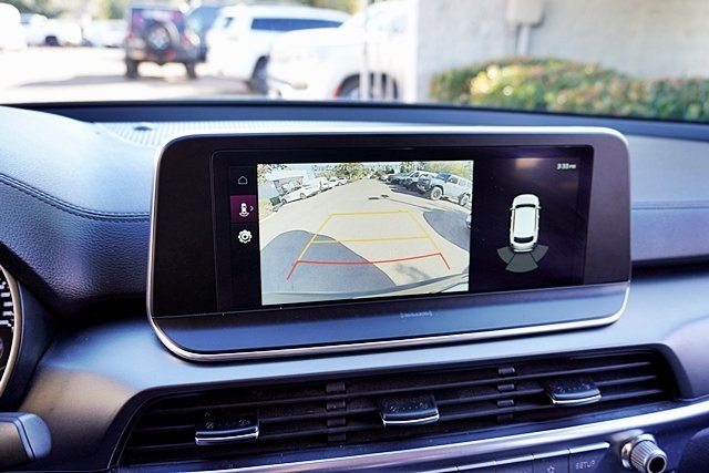 Used 2022 Green Kia S image 19