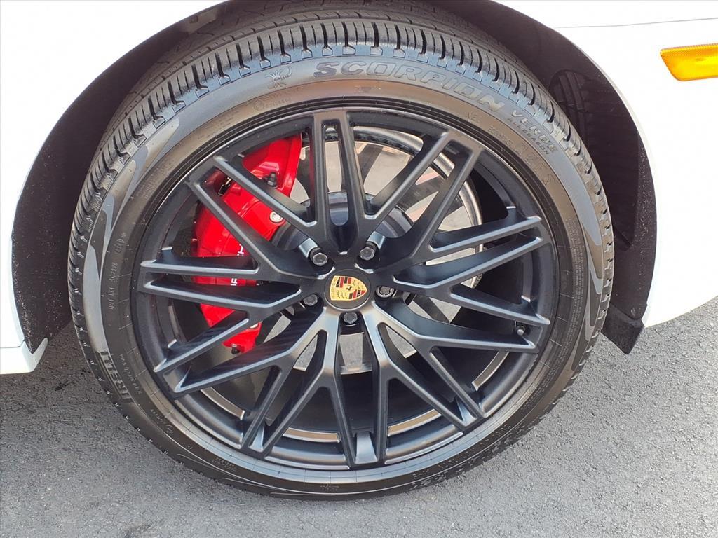 2023 Porsche Macan GTS photo 27