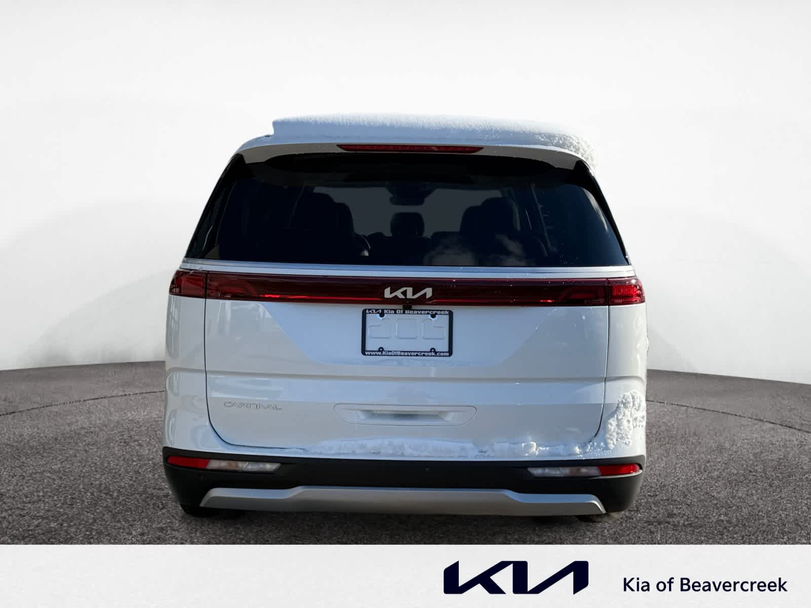 2024 Kia Carnival LX photo 4