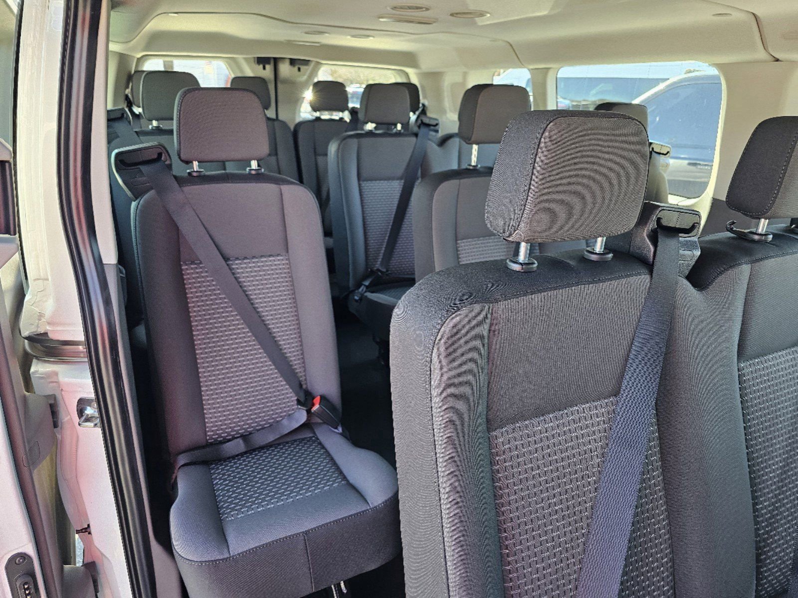 2024 Ford Transit Passenger XL photo 8
