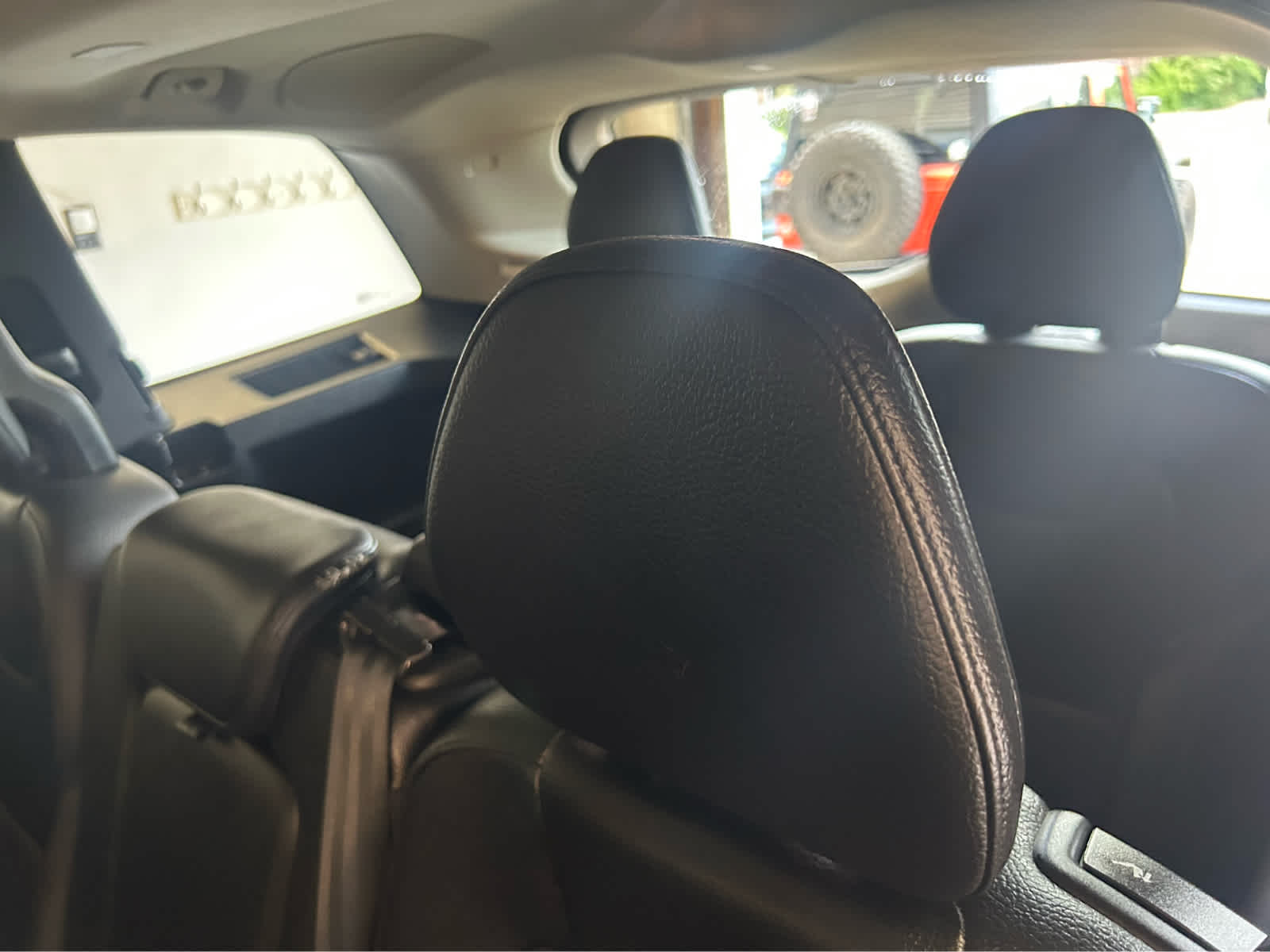 2022 Volvo XC90 Momentum photo 17