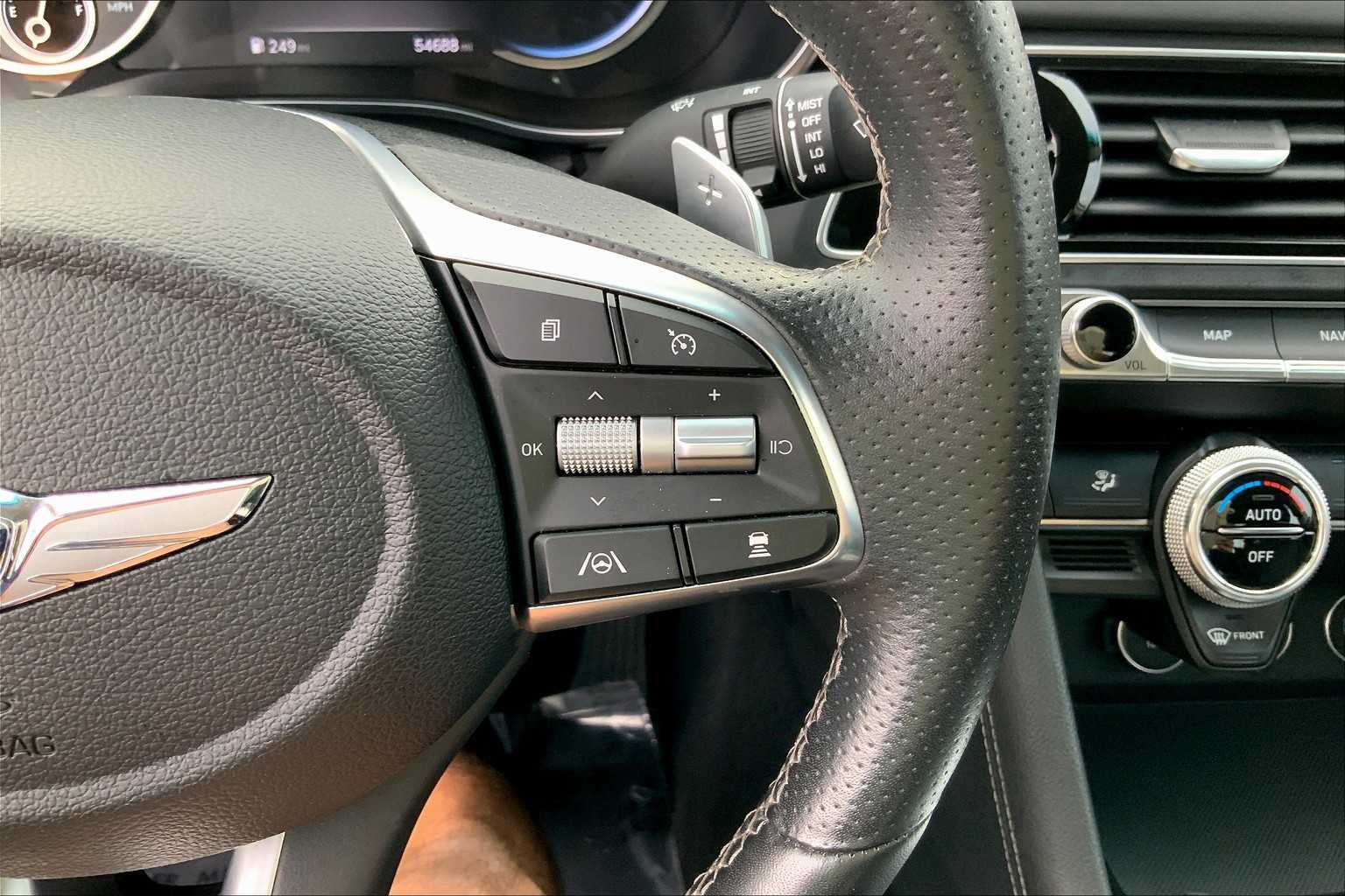 2023 Genesis G70 2.0T Sport Prestige photo 22