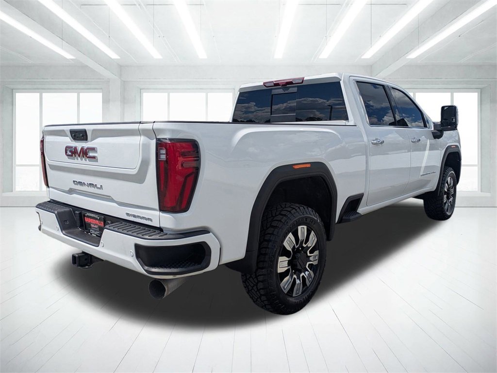 2024 Gmc Sierra 2500 HD Denali photo 2