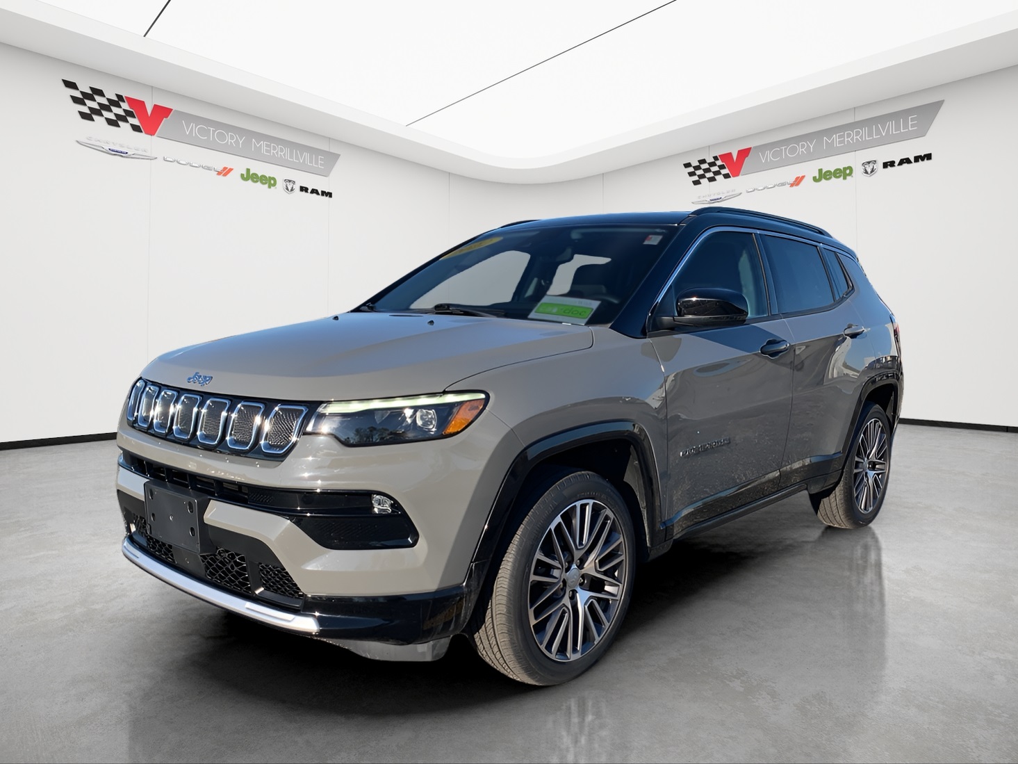 2022 Jeep Compass Limited's photo