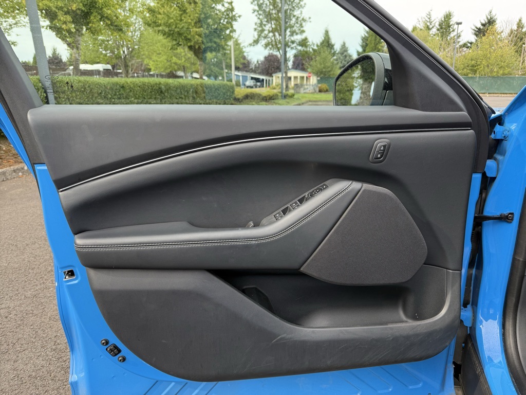2023 Ford Mustang Mach-E Select photo 15