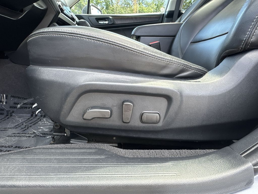 2019 Subaru Outback 2.5i photo 14