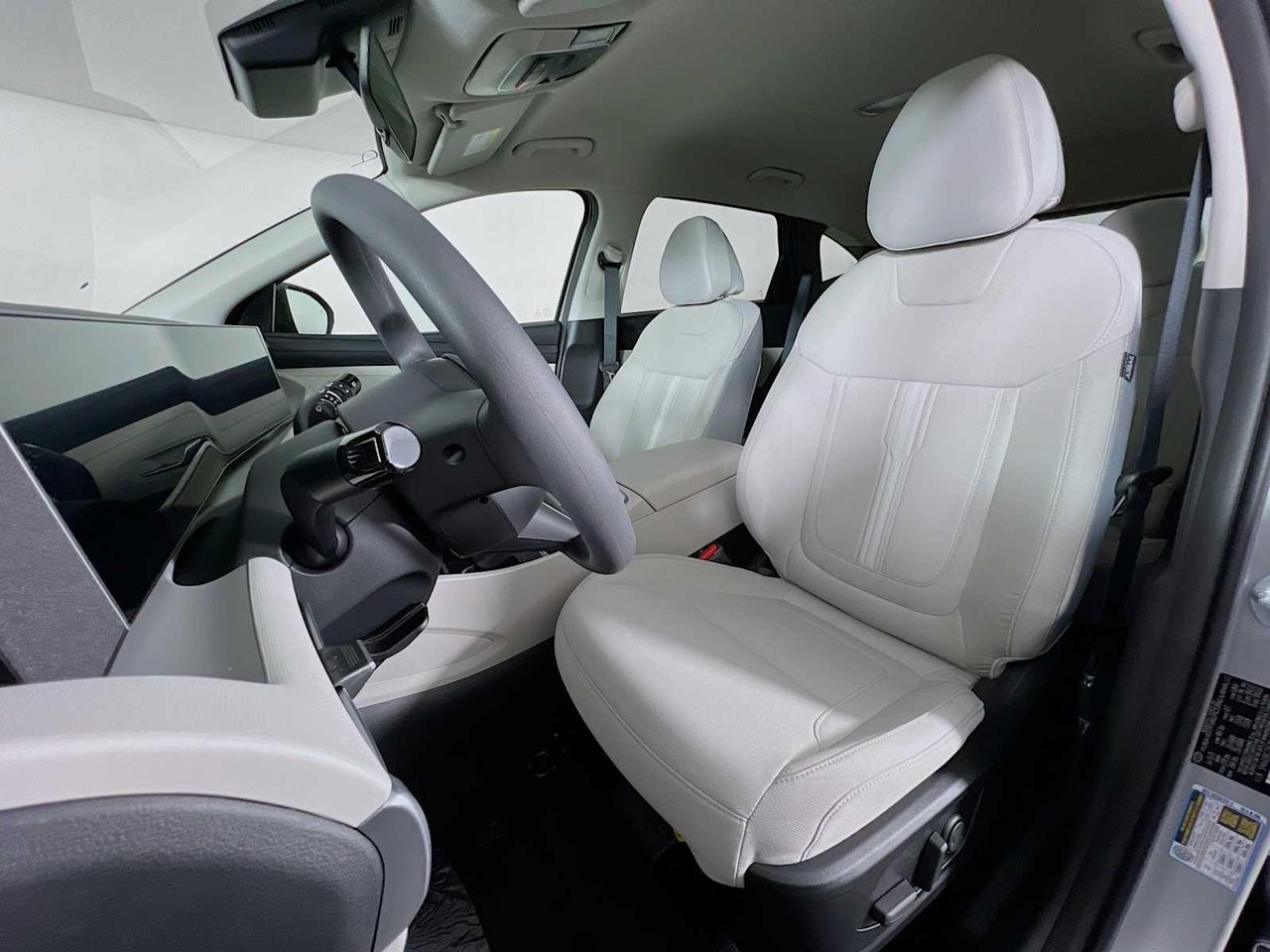 2025 Hyundai Tucson SEL photo 10
