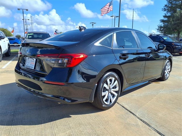 2024 Honda Civic LX photo 4