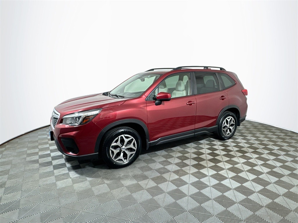 2020 Subaru Forester Premium photo 2