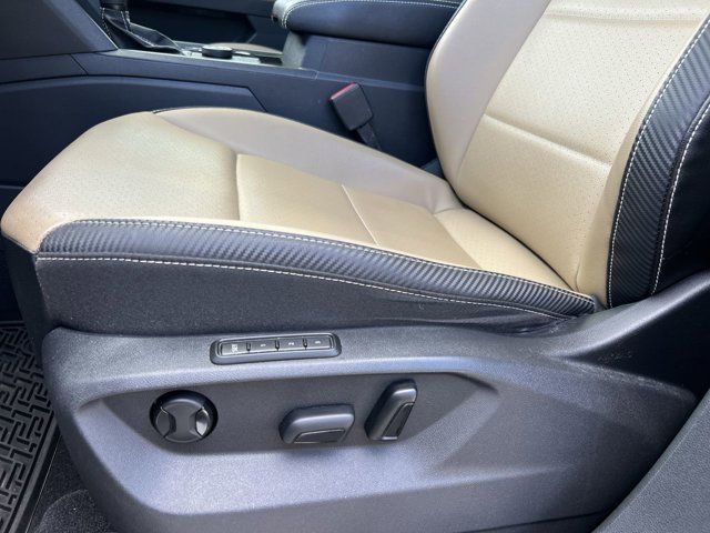 2022 Volkswagen Atlas Cross Sport V6 SEL photo 3