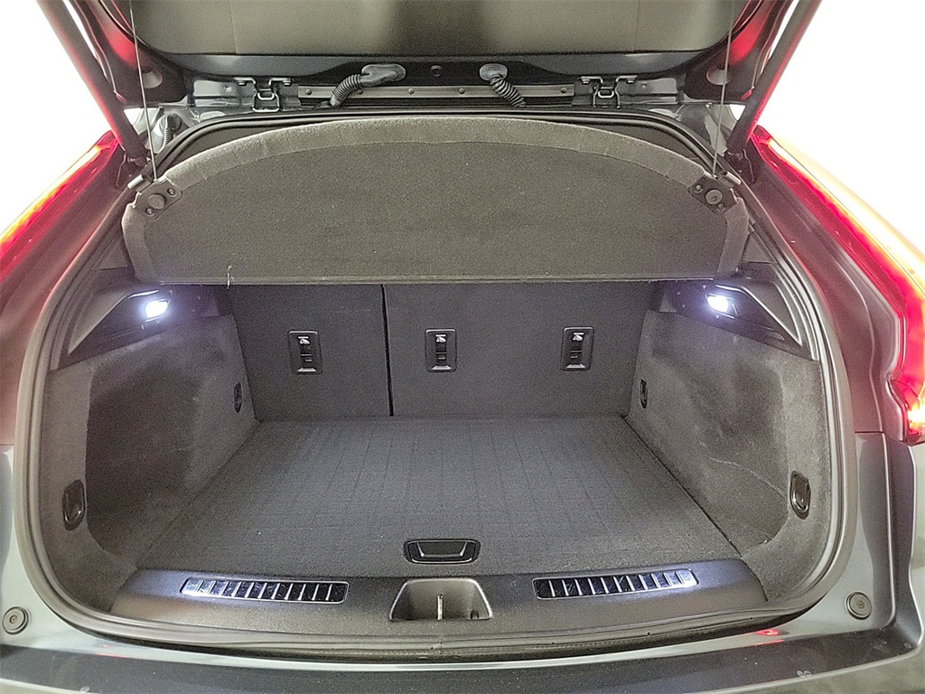 2020 CADILLAC XT4 - Image 23