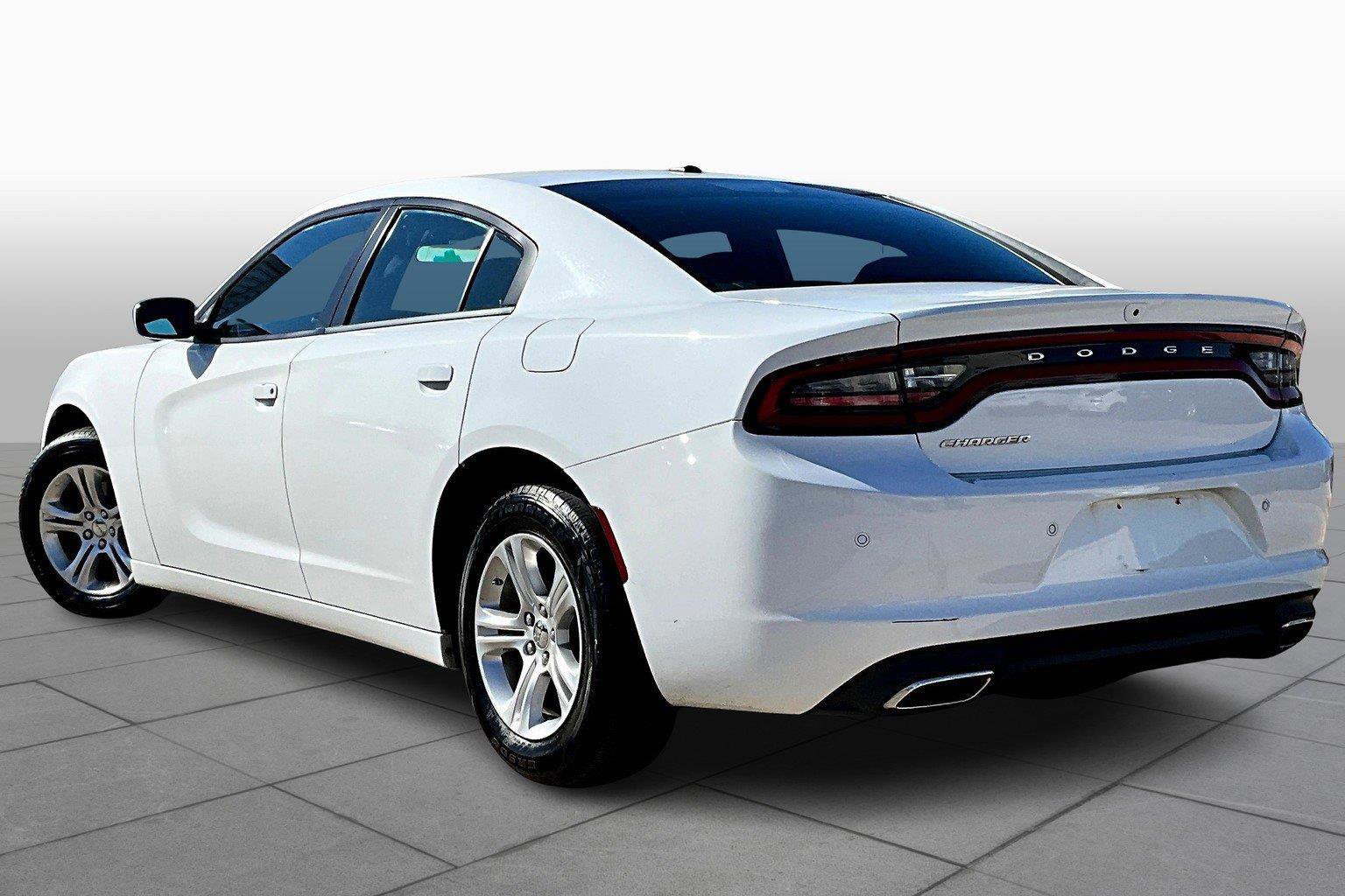2022 Dodge Charger SXT photo 10
