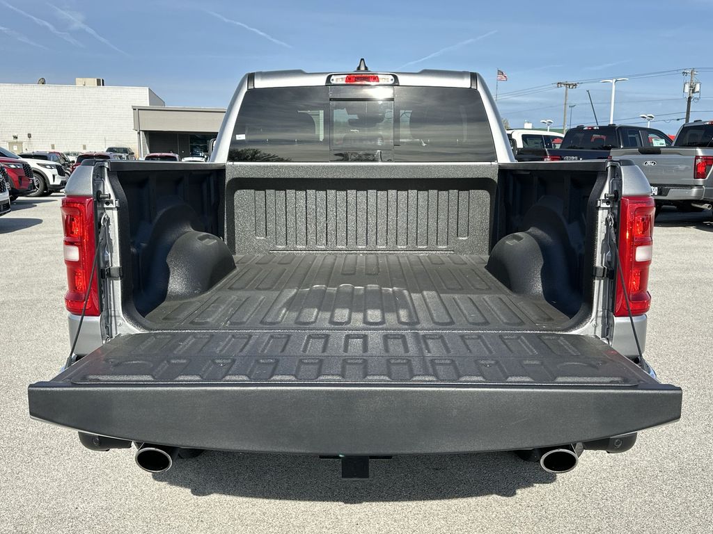 2025 Ram 1500 Big Horn Lone Star photo 29