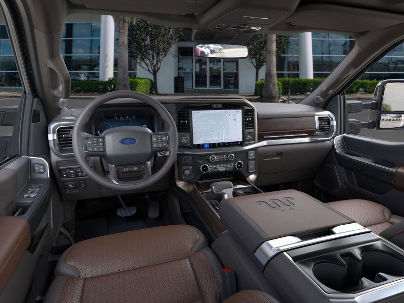 2025 Ford F-150 King Ranch photo 8
