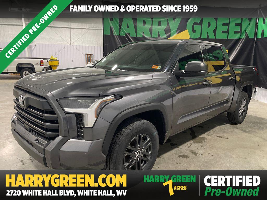 2023 Toyota Tundra SR5's photo