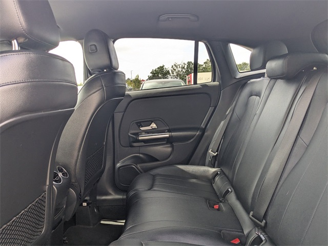 2021 Mercedes Benz GLA 250 4MATIC photo 12