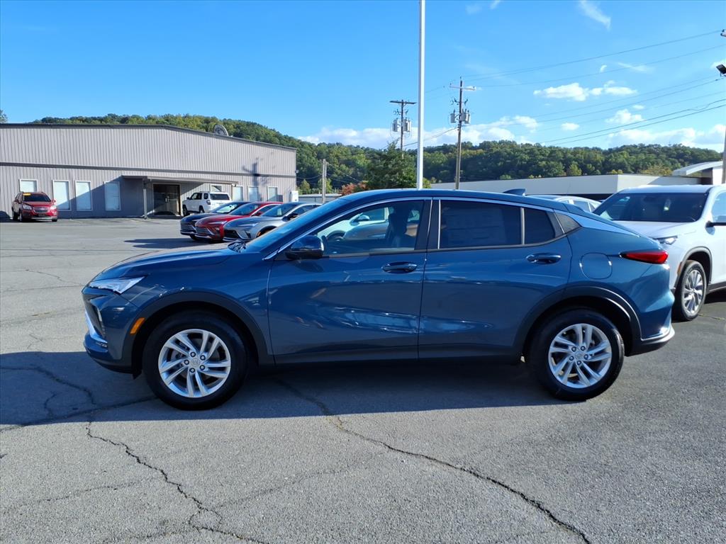 2026 Buick Envista Preferred photo 2