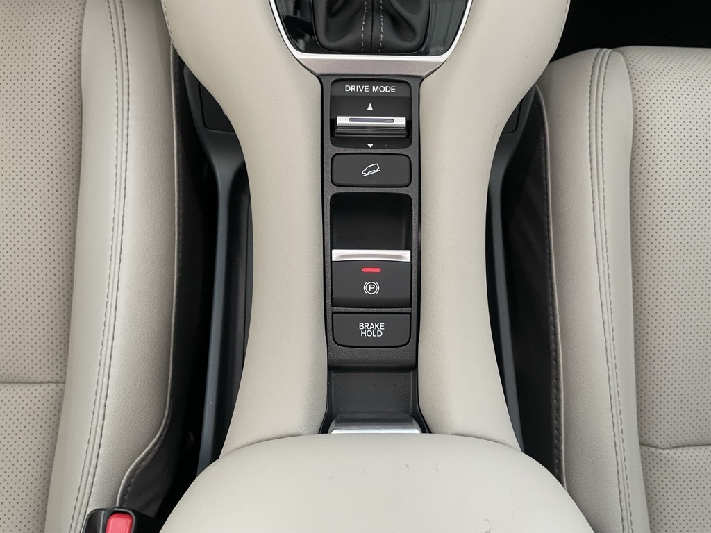 2026 Honda HR-V EX-L photo 31