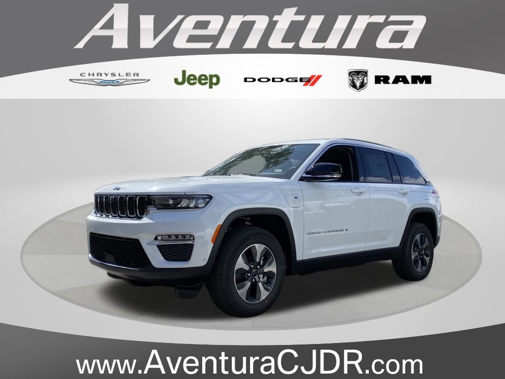 2023 Jeep Grand Cherokee 4xe's photo