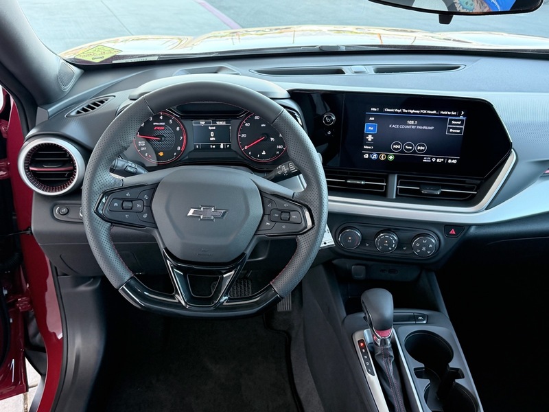 2026 Chevrolet Trax photo 9