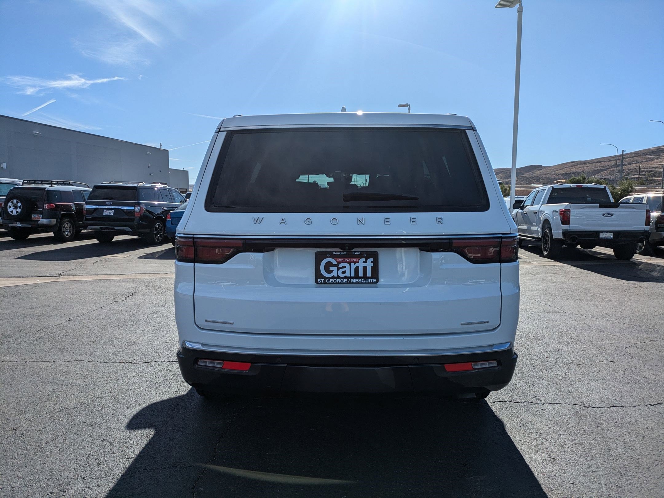 2022 Jeep Wagoneer Series III photo 4