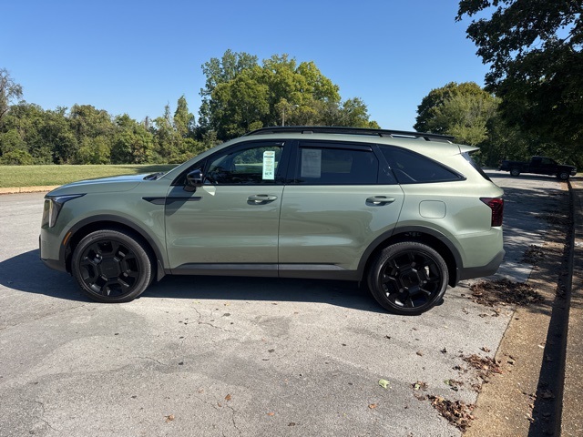 2025 Kia Sorento X-Line EX photo 2