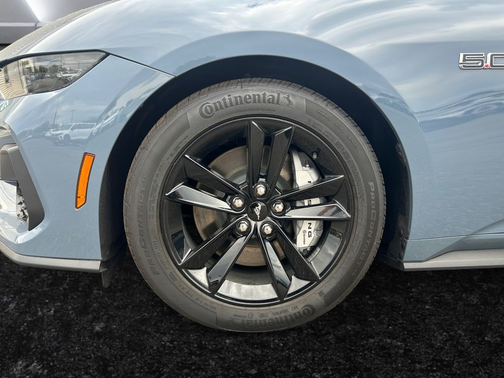 2025 Ford Mustang GT photo 25
